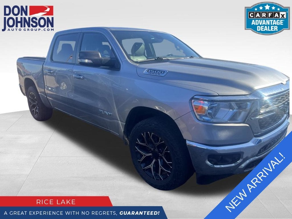2022 RAM 1500 Big Horn Crew Cab 4x4 5'7" Box