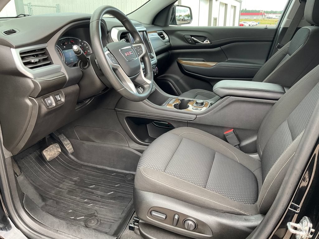 2021 GMC Acadia SLE