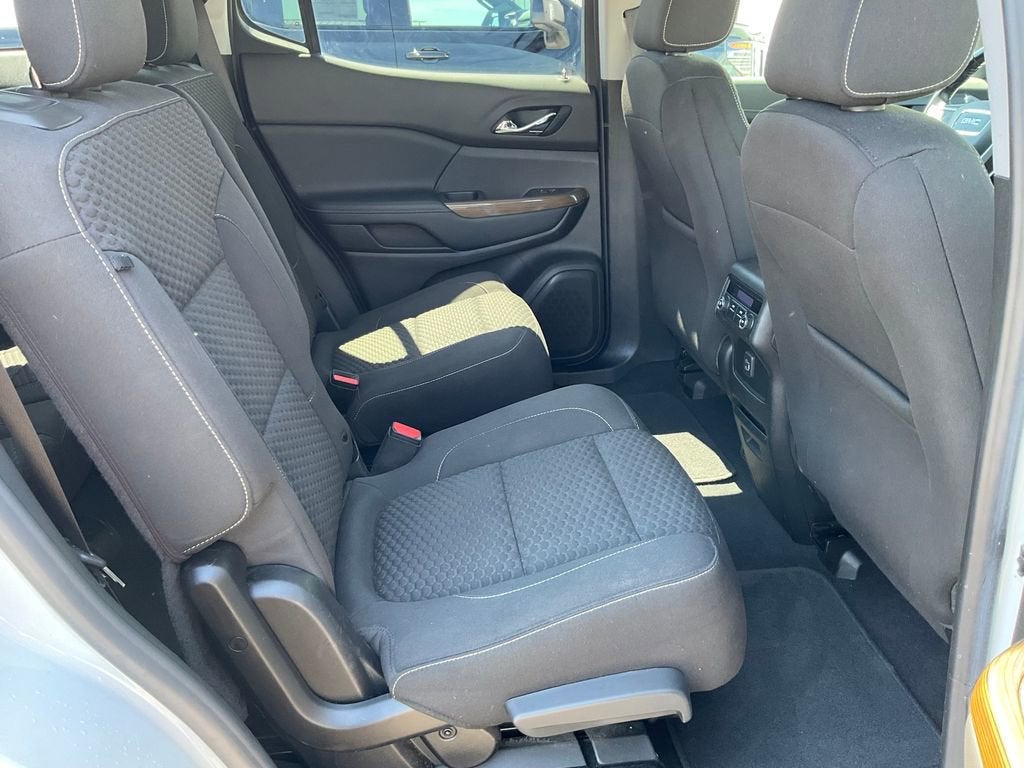 2019 GMC Acadia SLE