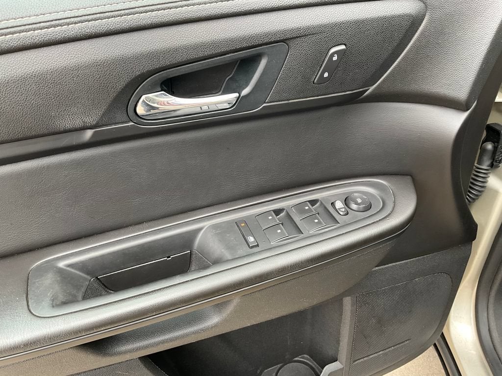2016 GMC Acadia SLE