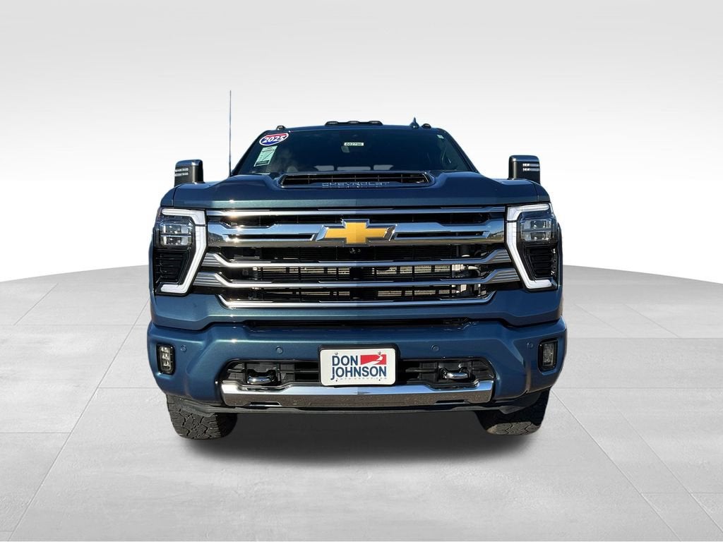2025 Chevrolet Silverado 3500 HD High Country