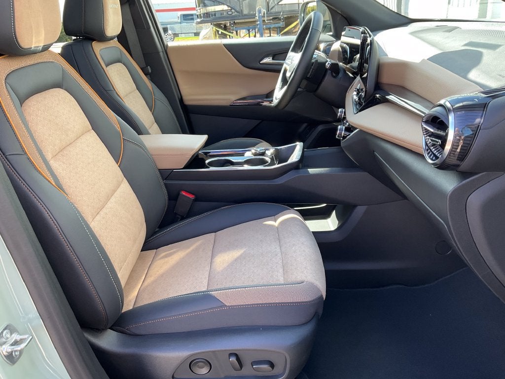 2025 Chevrolet Equinox ACTIV