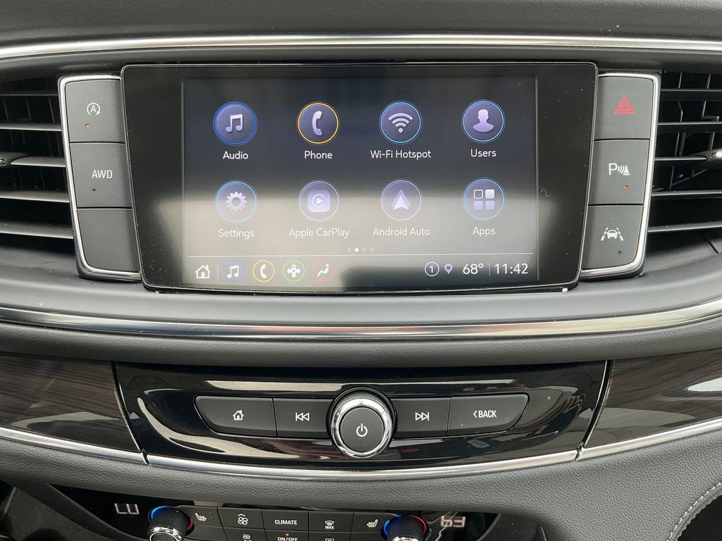 2023 Buick Enclave Essence