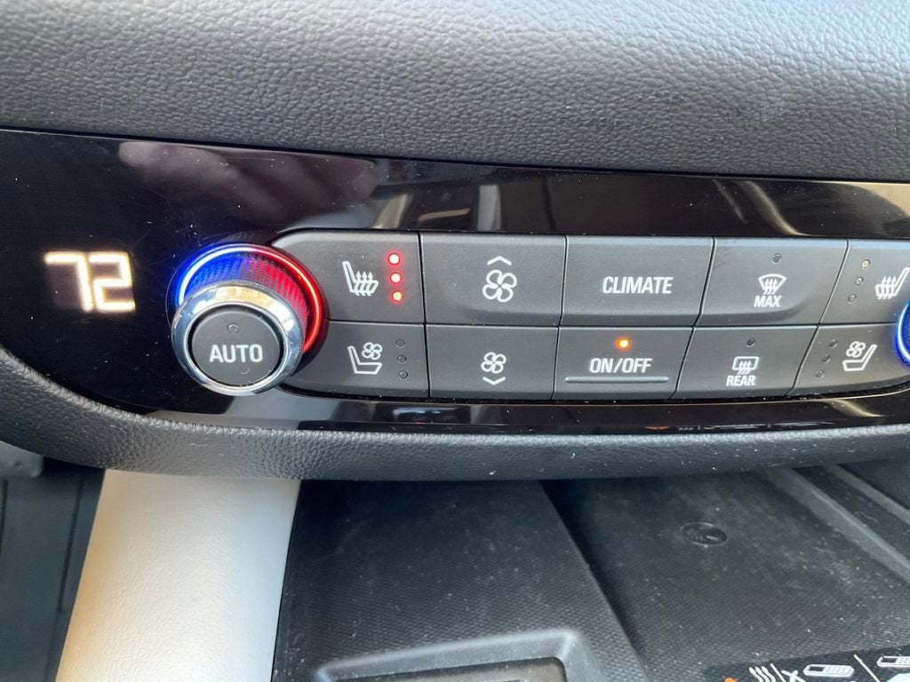 2022 Buick Enclave Avenir