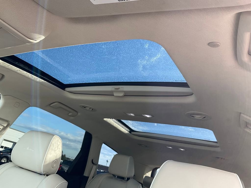 2022 Buick Enclave Avenir