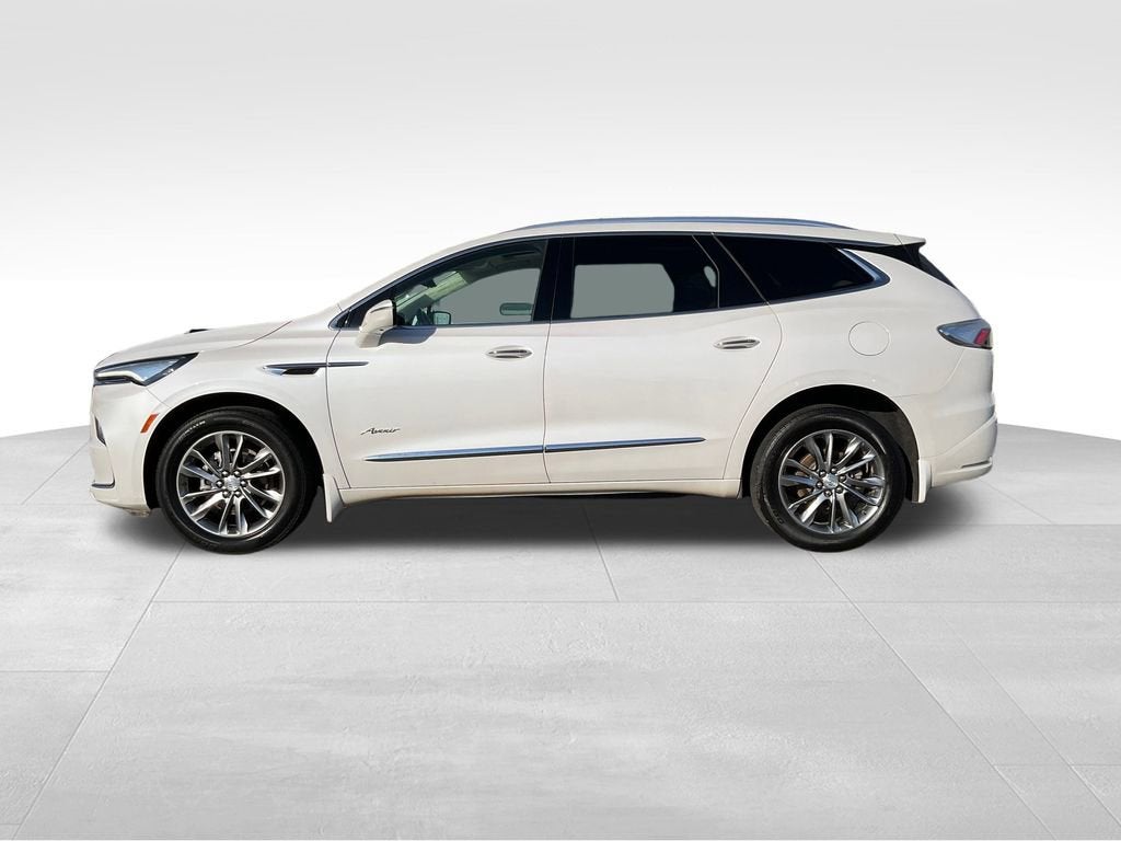 2022 Buick Enclave Avenir