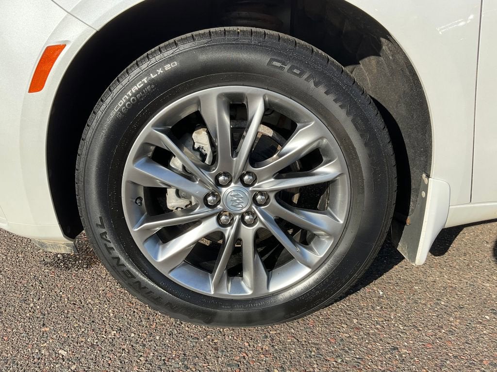 2022 Buick Enclave Avenir