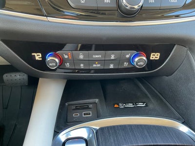 2022 Buick Enclave Avenir