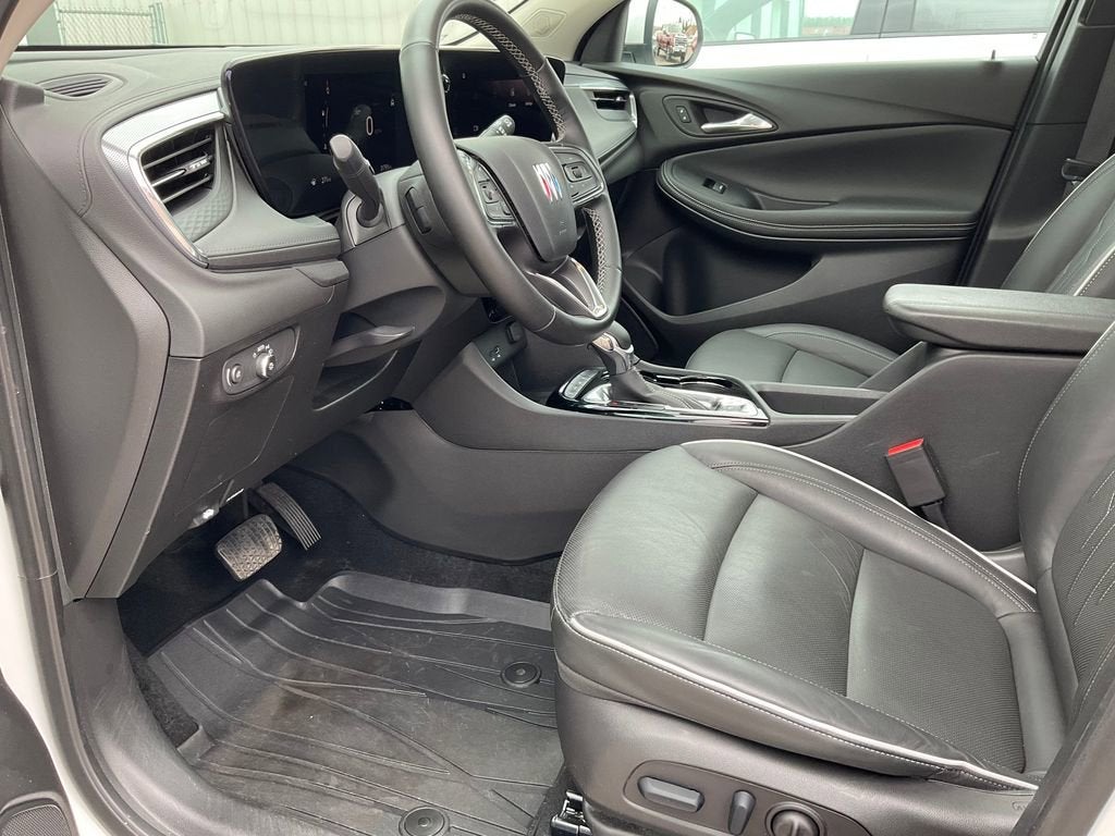 2025 Buick Encore GX Avenir