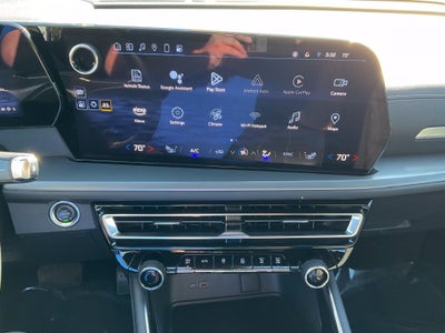 2024 Chevrolet Traverse LS