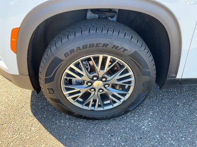2024 Chevrolet Traverse LS