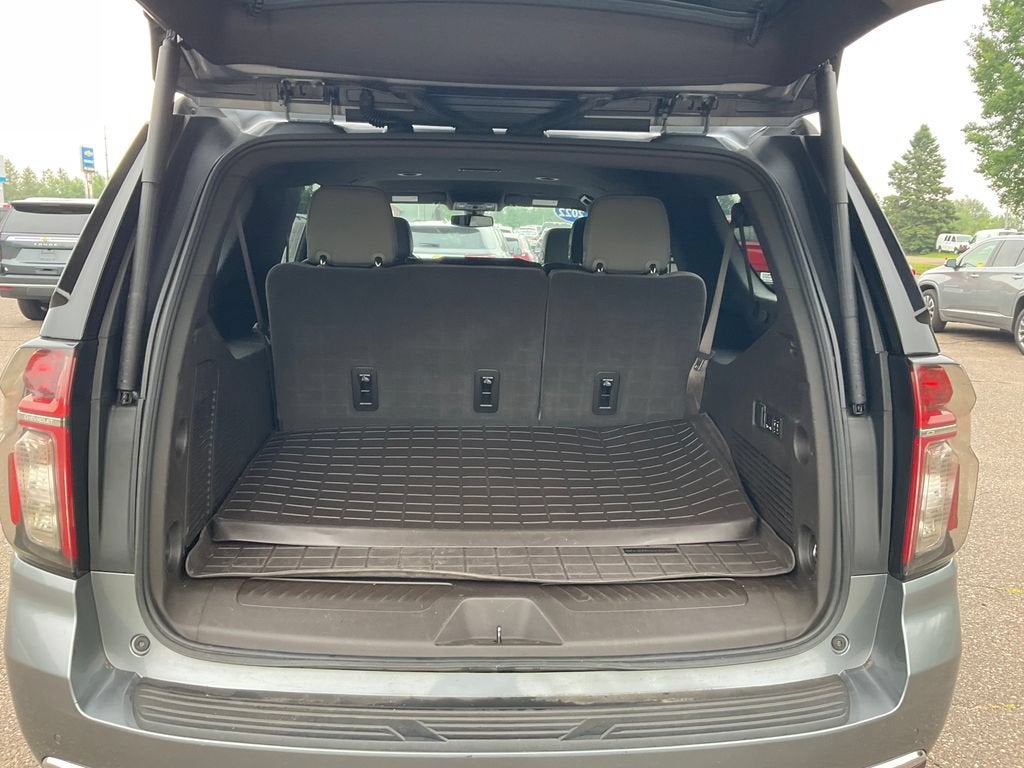 2022 Chevrolet Suburban LT