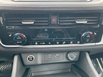 2021 Nissan Rogue SV FWD