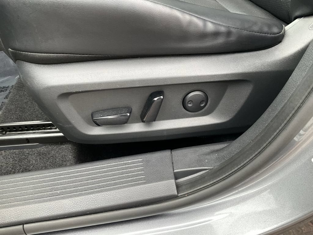 2021 Nissan Rogue SV FWD