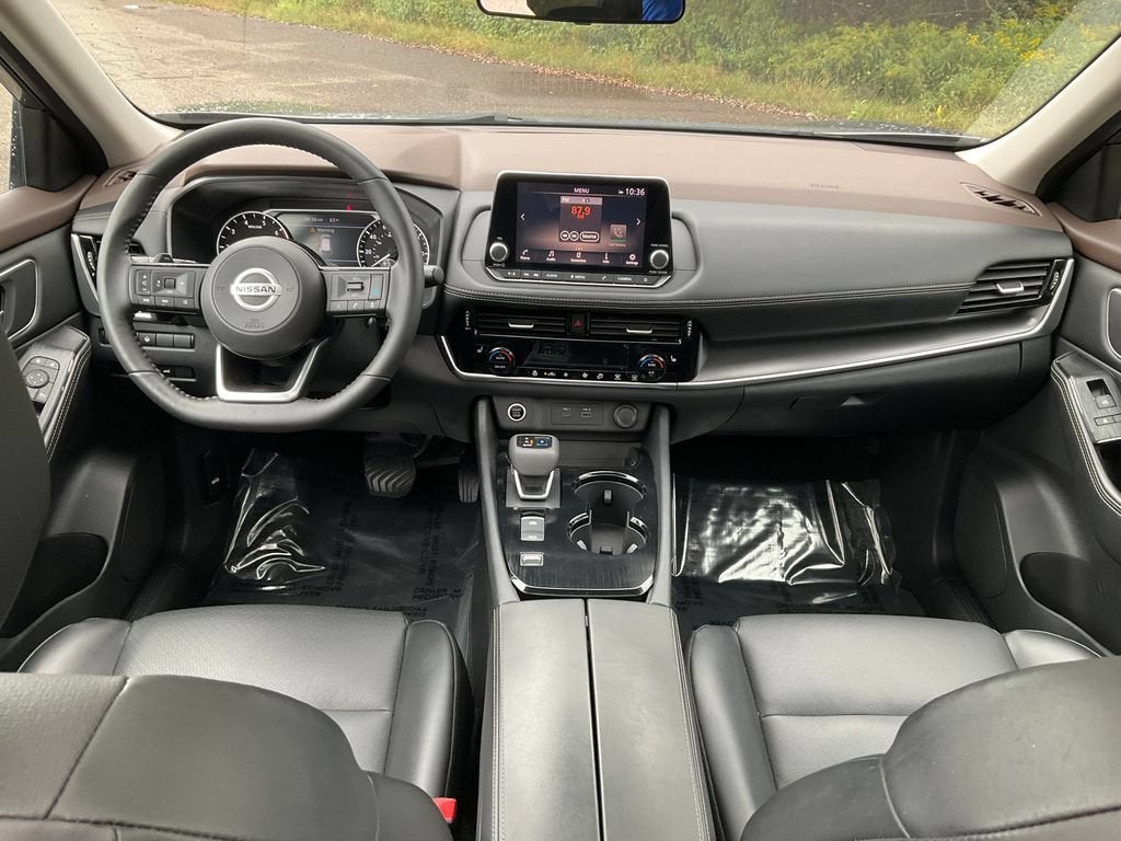 2021 Nissan Rogue SV FWD