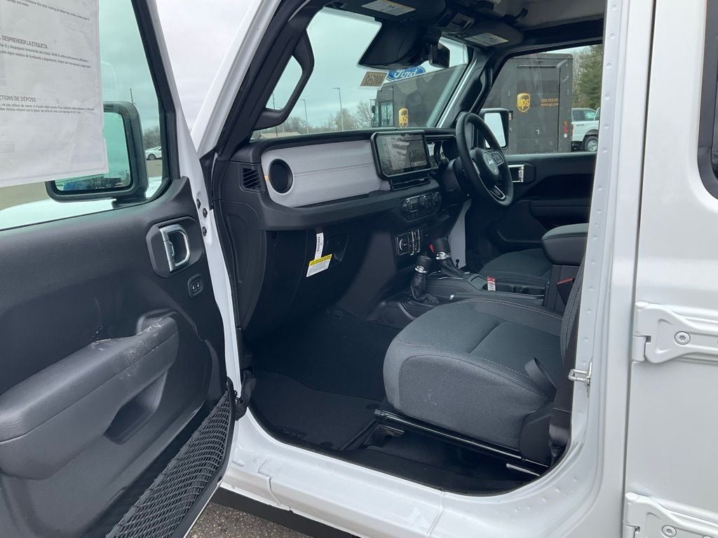 2026 Jeep Wrangler 4-Door Sport RHD 4x4