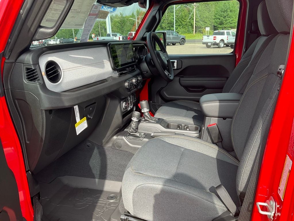 2025 Jeep Wrangler 4-Door Sport RHD 4x4