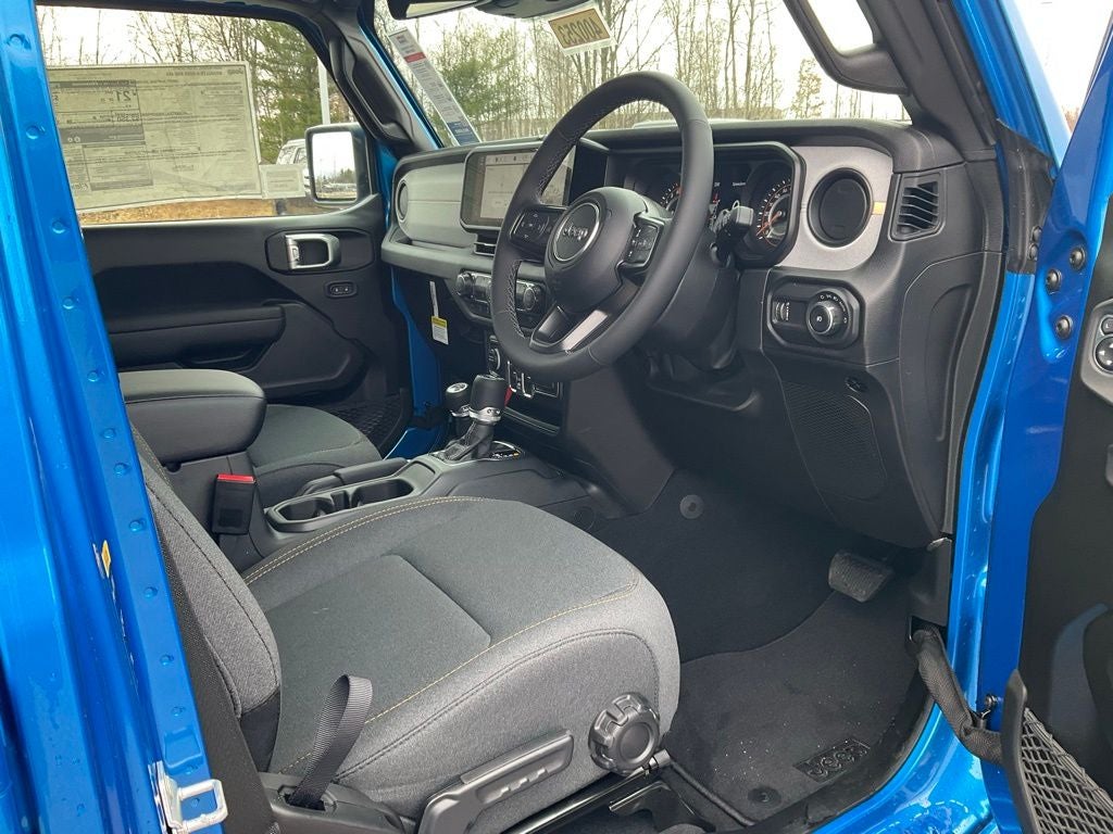 2026 Jeep Wrangler 4-Door Sport RHD 4x4