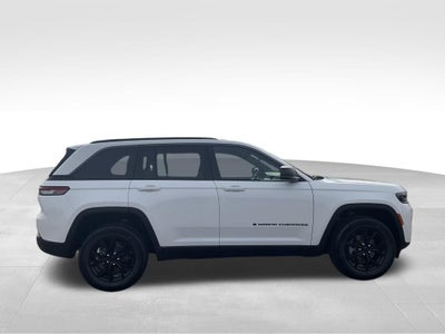 2026 Jeep Grand Cherokee Laredo