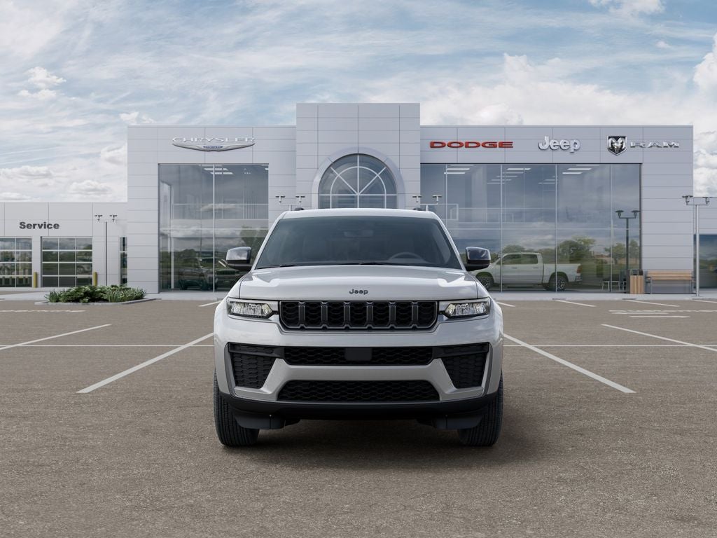 2026 Jeep Grand Cherokee Altitude