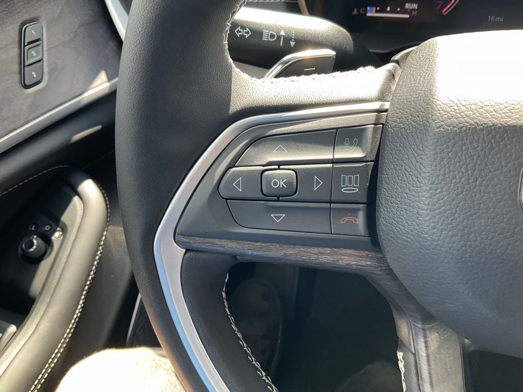 2026 Jeep Grand Cherokee Limited Reserve