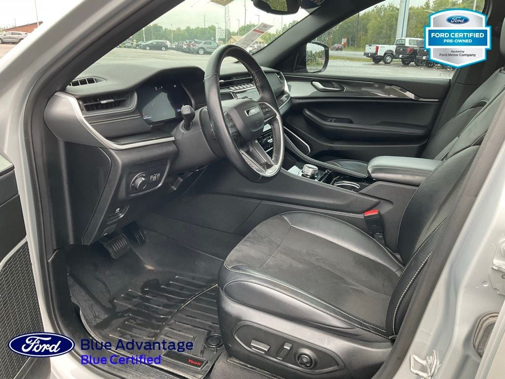 2022 Jeep Grand Cherokee L Altitude