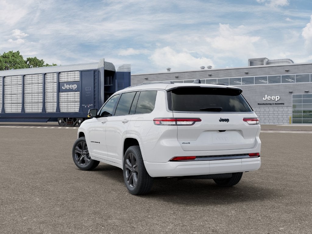 2027 Jeep Grand Cherokee L Limited Reserve