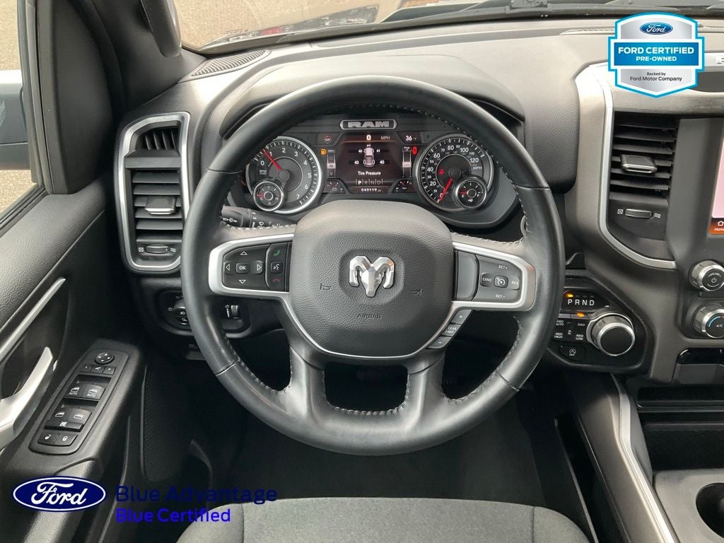 2022 RAM 1500 Big Horn Crew Cab 4x4 5'7' Box