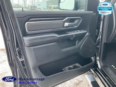 2020 RAM 1500 Big Horn Crew Cab 4x4 5'7' Box