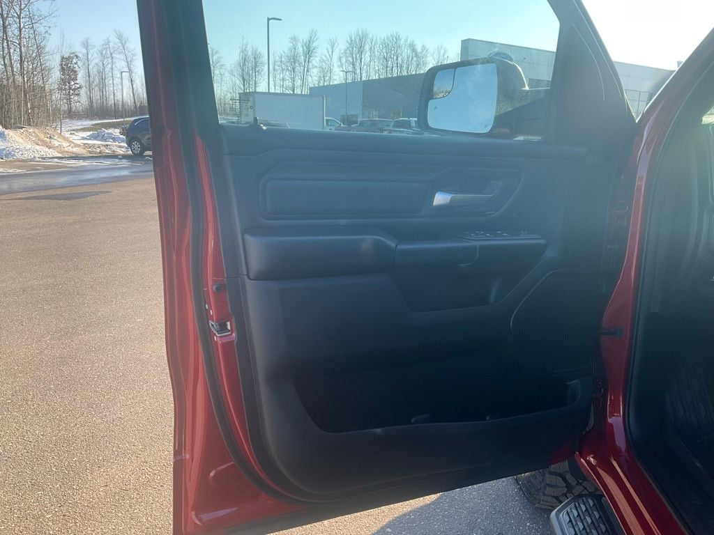 2026 RAM Ram 1500 RAM 1500 WARLOCK CREW CAB 4X4 5'7' BOX