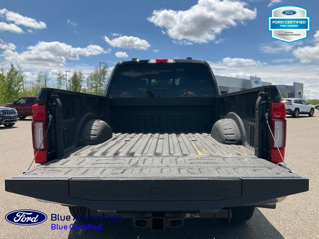 2022 Ford F-350 Lariat