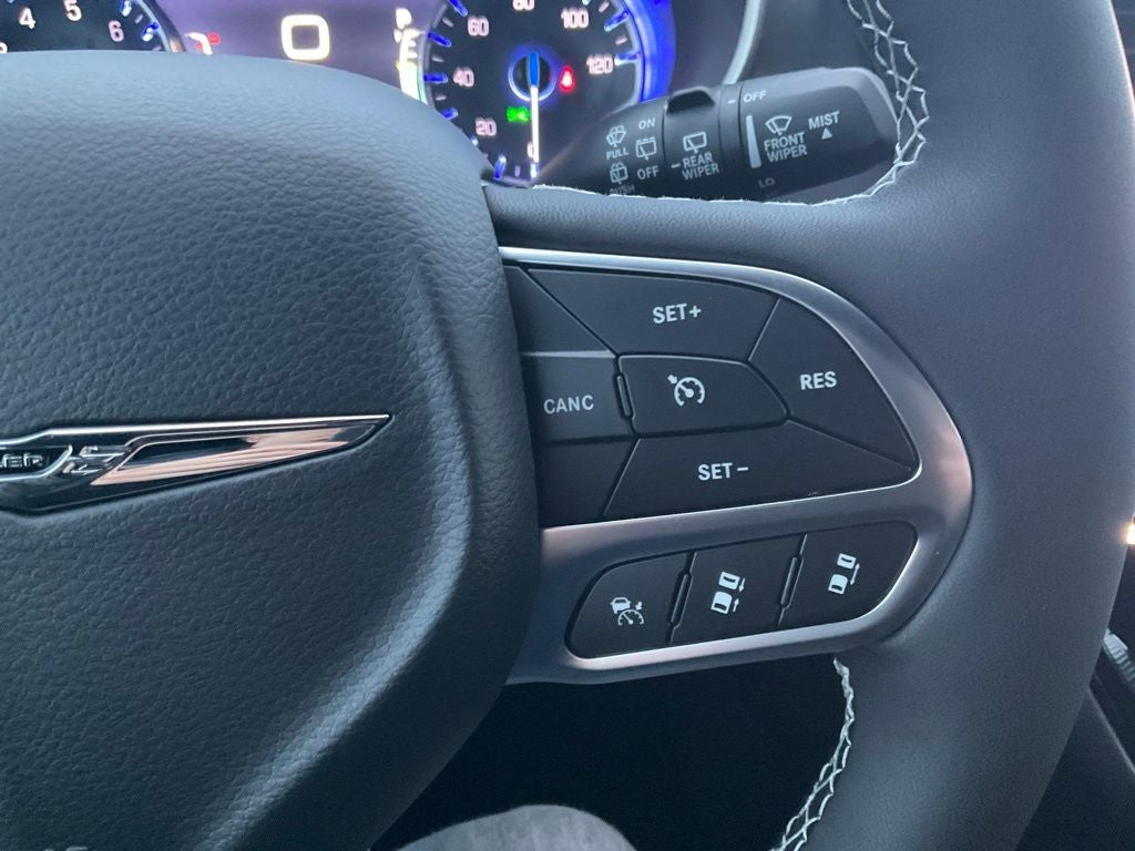 2026 Chrysler Voyager VOYAGER LX