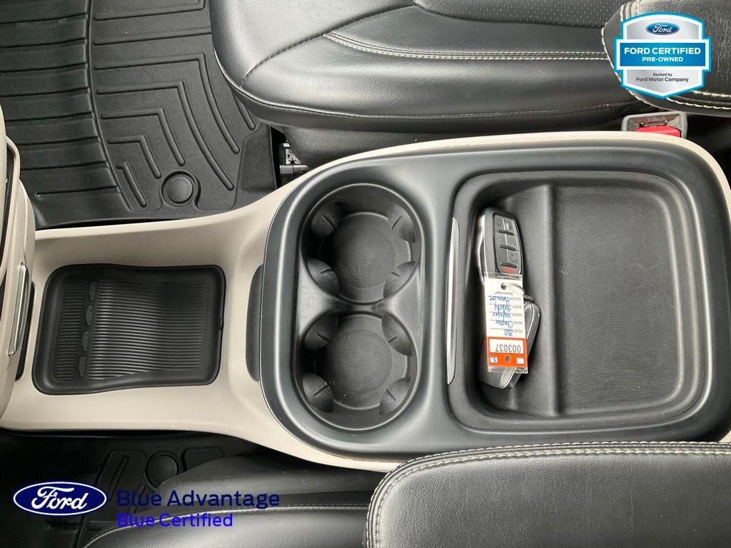 2021 Chrysler Voyager LXI