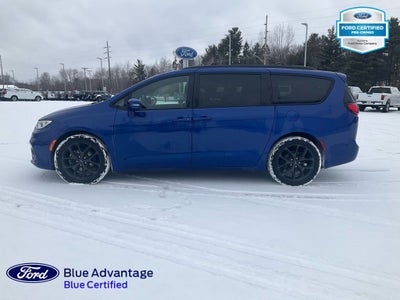2021 Chrysler Pacifica Touring
