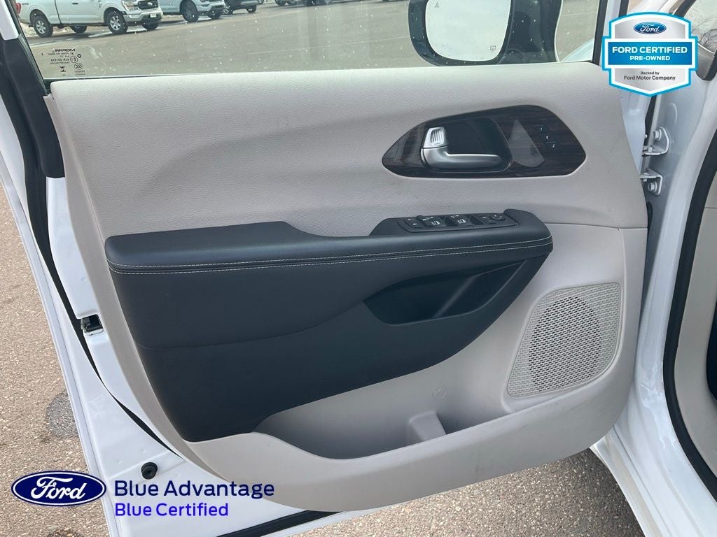 2024 Chrysler Pacifica Limited