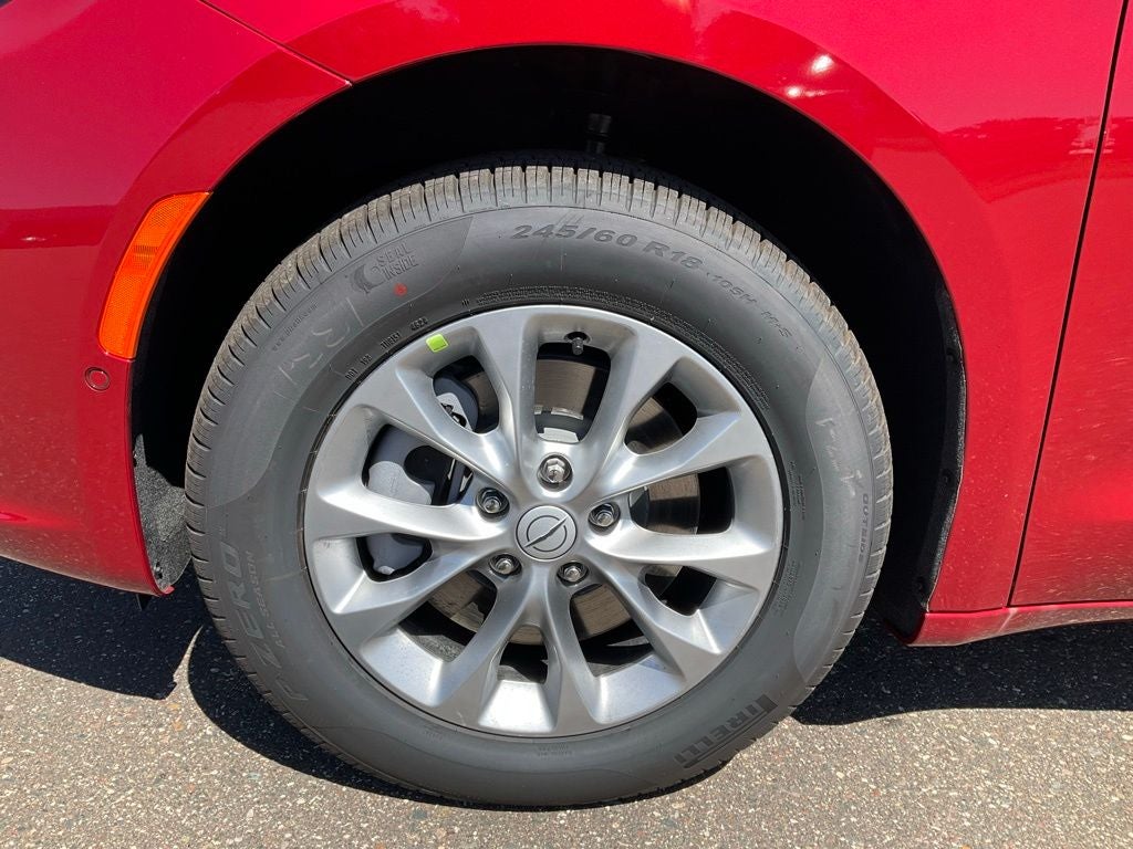 2025 Chrysler Pacifica PACIFICA SELECT AWD