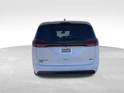 2026 Chrysler Pacifica PACIFICA SELECT AWD