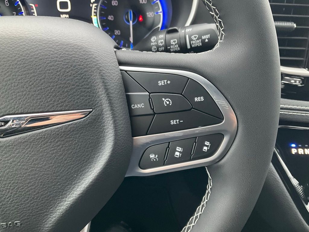 2026 Chrysler Pacifica PACIFICA SELECT AWD