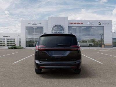 2027 Chrysler Pacifica Limited