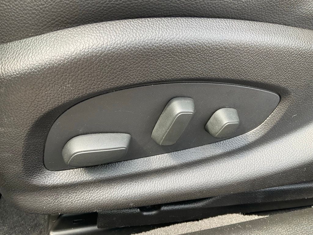 2016 Chevrolet Impala LT 1LT