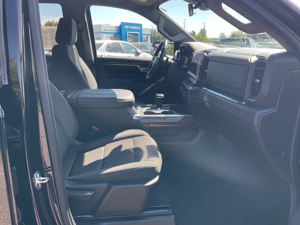 2023 Chevrolet Silverado 1500 LT LT1