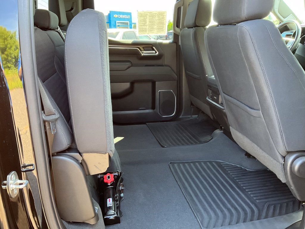 2023 Chevrolet Silverado 1500 LT LT1