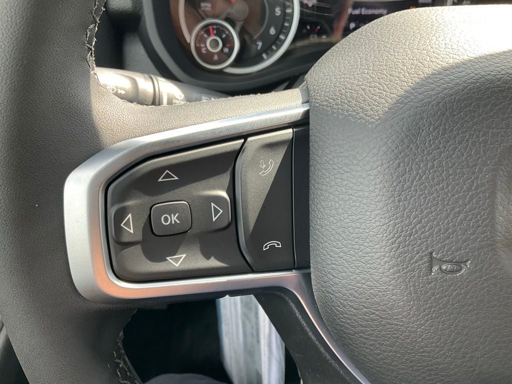 2025 RAM Ram 3500 Chassis Cab RAM 3500 TRADESMAN CREW CAB CHASSIS 4X4 60' CA