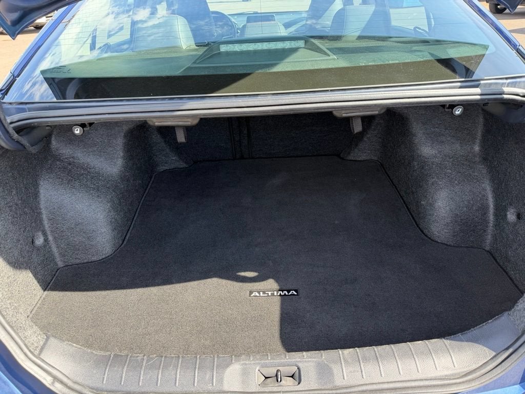 2024 Nissan Altima SR FWD