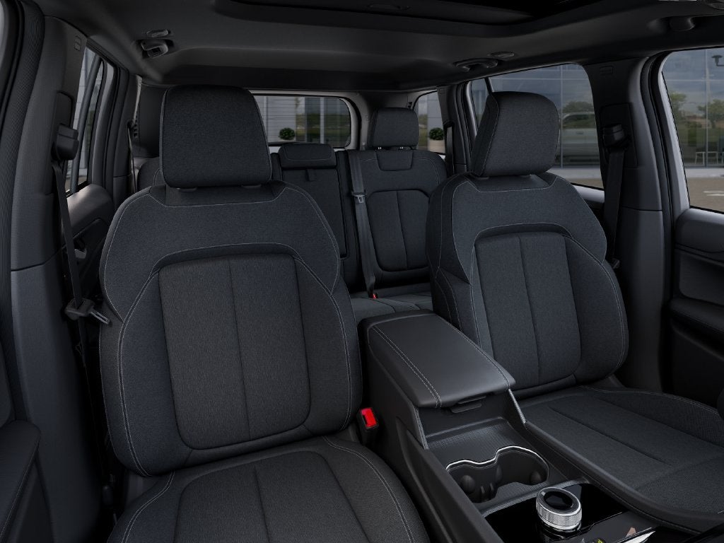 2027 Jeep Grand Cherokee GRAND CHEROKEE LAREDO X 4X4