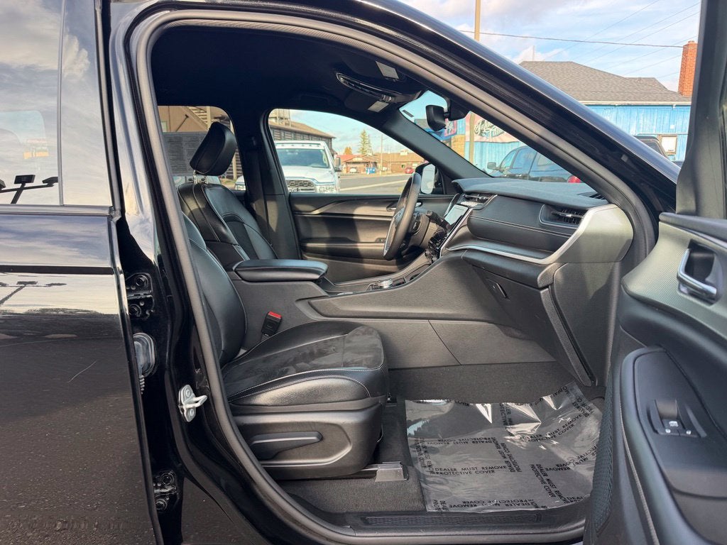 2024 Jeep Grand Cherokee Altitude 4x4