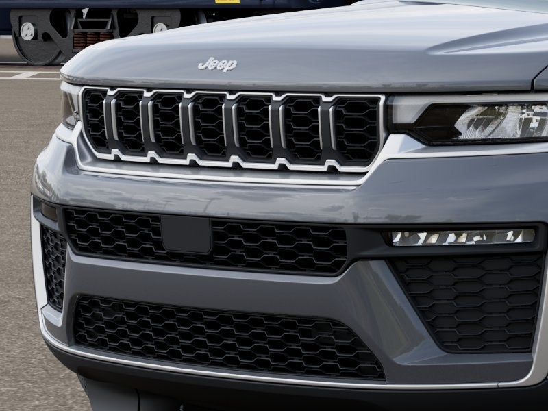 2027 Jeep Grand Cherokee GRAND CHEROKEE LIMITED 4X4