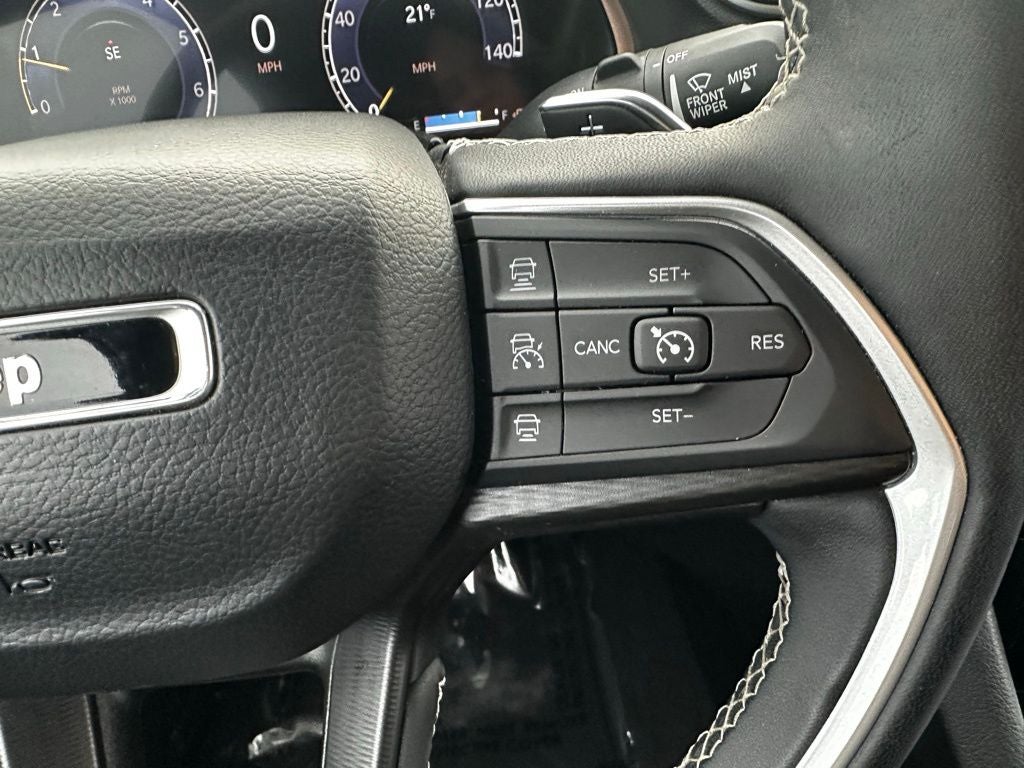 2023 Jeep Grand Cherokee L Altitude 4x4