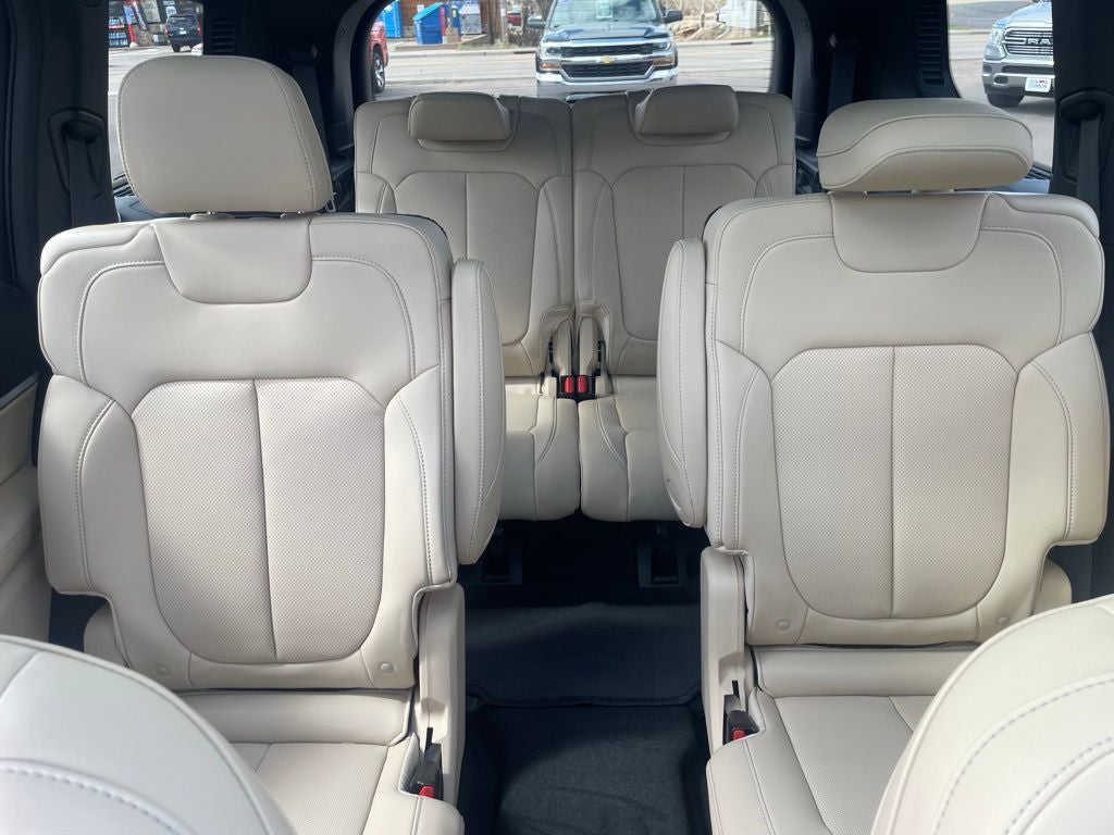 2026 Jeep Grand Cherokee GRAND CHEROKEE L LIMITED 4X4