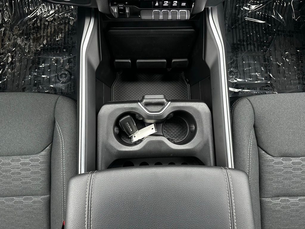 2025 RAM Ram 1500 RAM 1500 BIG HORN QUAD CAB 4X2 6'4' BOX